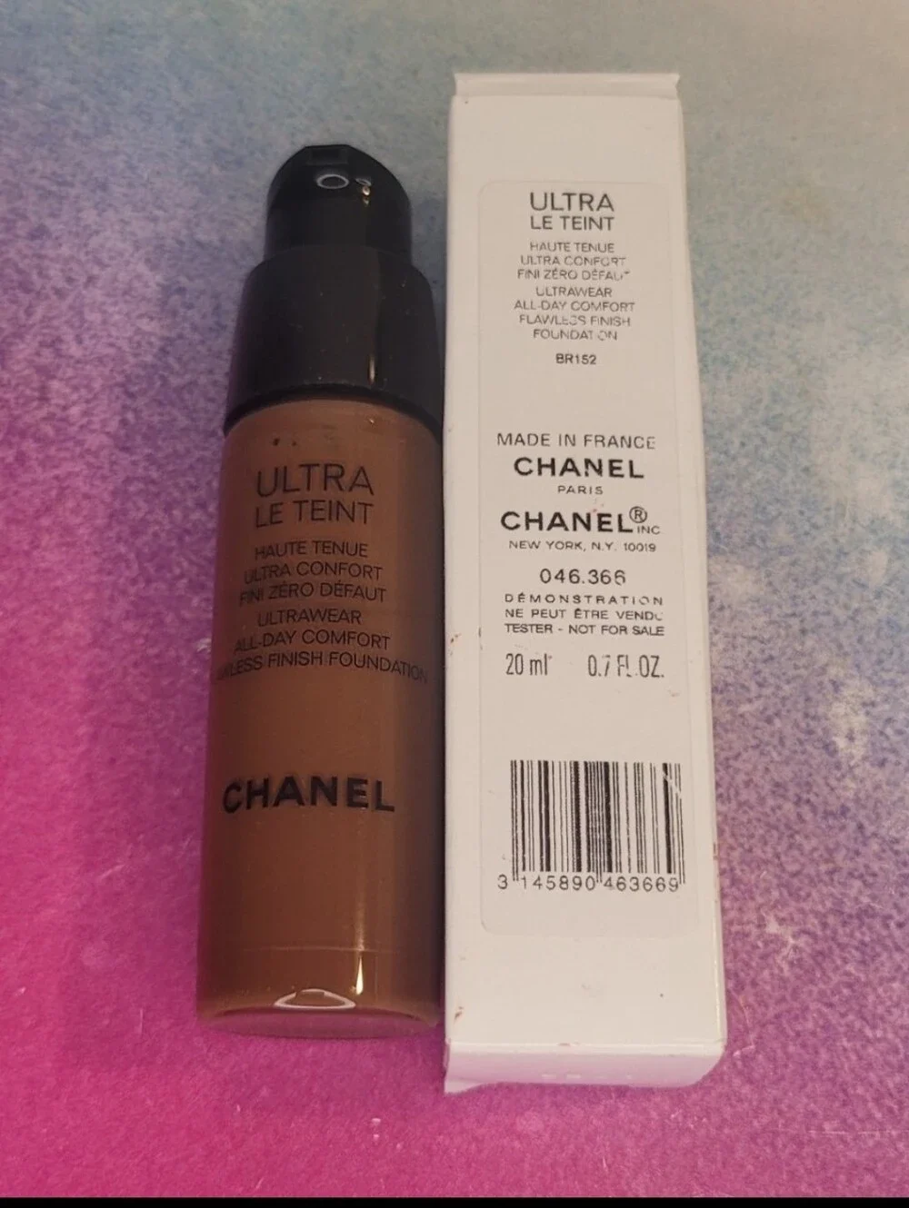 Chanel Ultra Le Teint Flawless Finish Foundation BR152